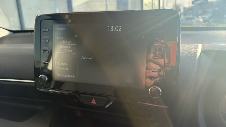 Toyota Yaris 1.5 Hybrid Design 5dr CVT Hybrid Hatchback